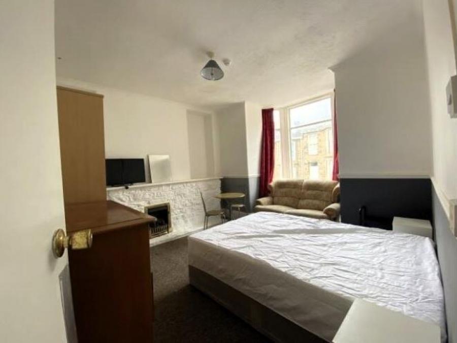 6 Lannoweth Road, Penzance, Cornwall