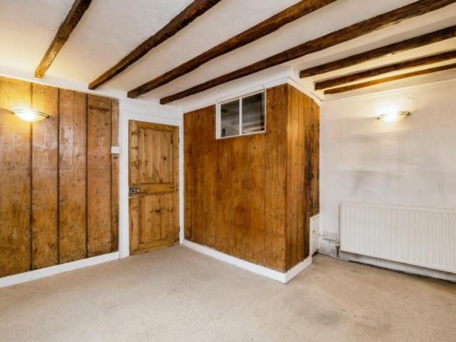 71 Wolborough Street, Newton Abbot, Devon