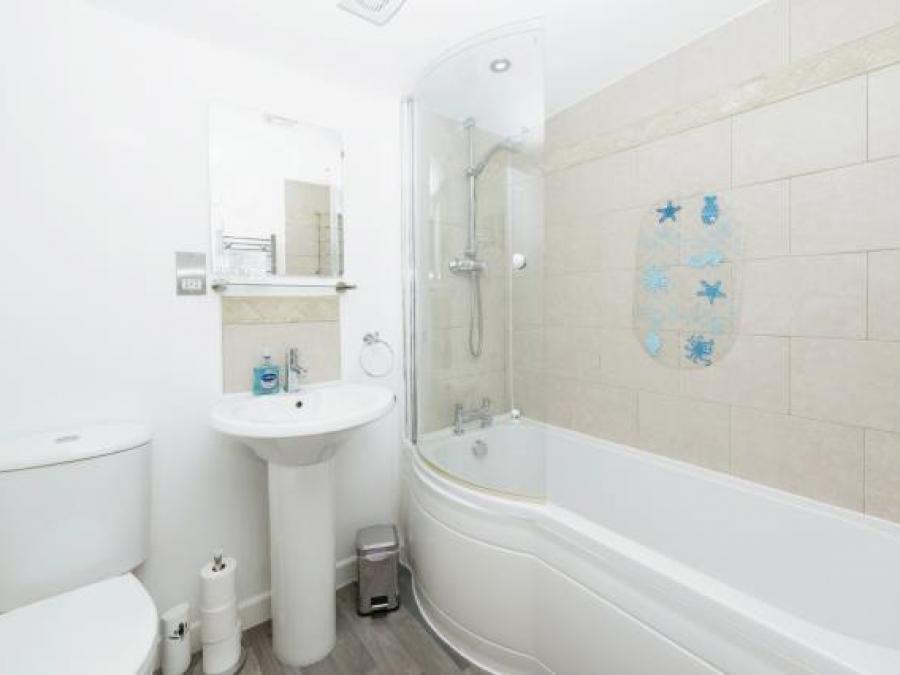 Flat 5, The Old Post Office, Fore Street, East Looe, Looe, Cornwall