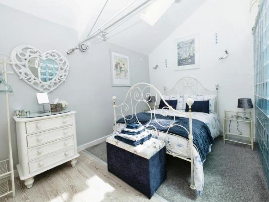Flat 5, The Old Post Office, Fore Street, East Looe, Looe, Cornwall