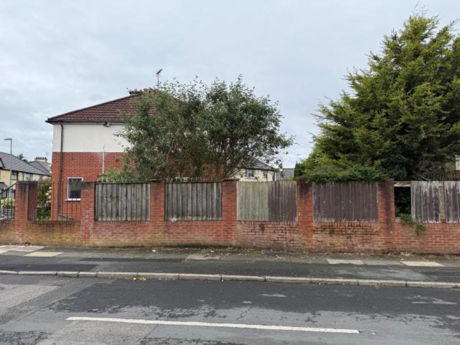 11 Lambourne Road, Liverpool
