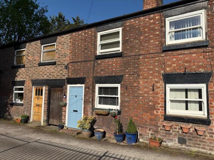 12 Pitt Place, Woolton, Liverpool