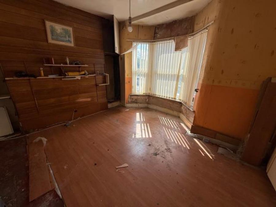 85 Linacre Lane, Bootle, Merseyside
