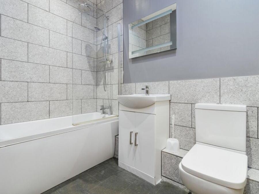 Flat 19, Fleet Court, 26 Fleet Street, Torquay
