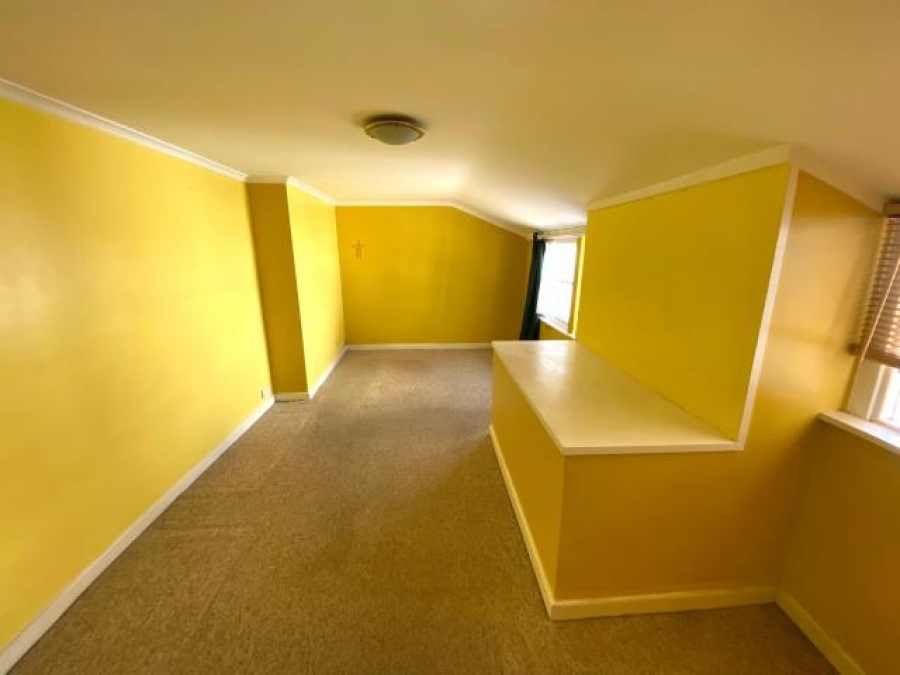 Flat 3, Chycelin, Alverton Terrace, Penzance, Cornwall