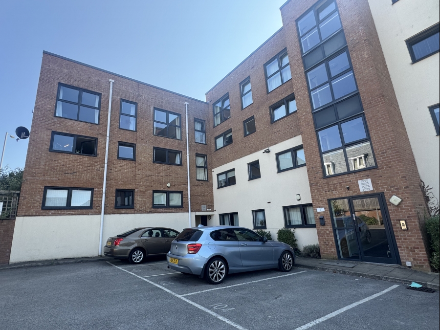 Flat 90, Lowbridge Court, Garston, Liverpool