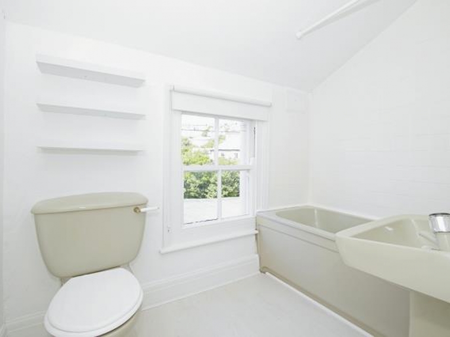 4 Tywarnhayle Square, Perranporth, Cornwall