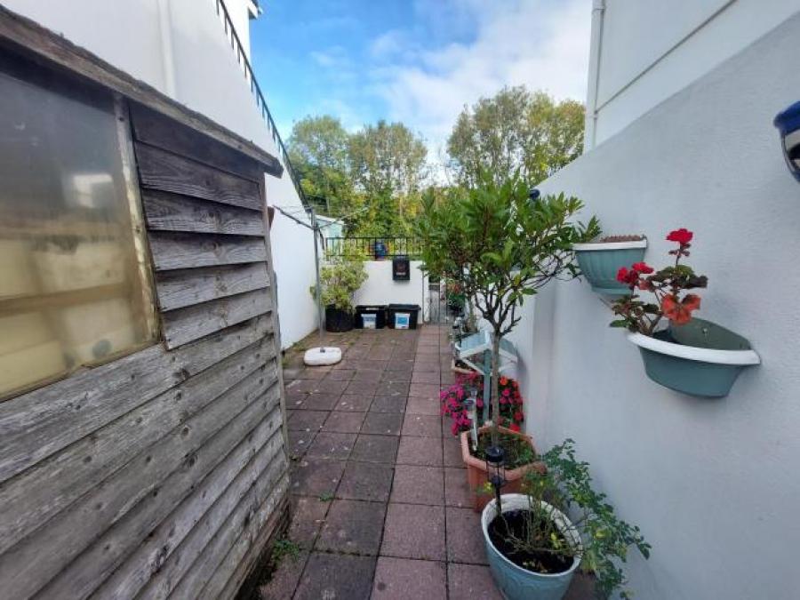 127 Newton Road, Torquay