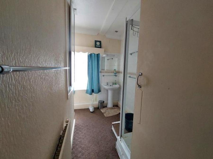 127 Newton Road, Torquay