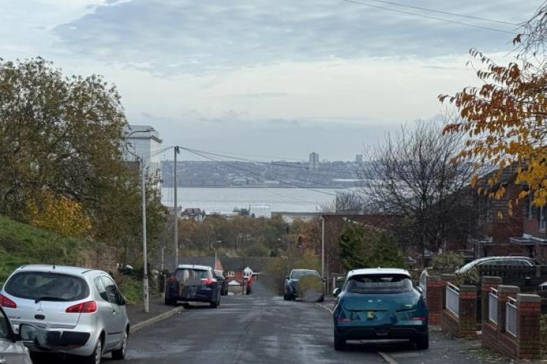 1 Holly Grove, Birkenhead, Merseyside CH42 5NA