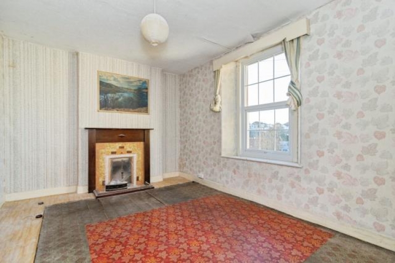 1 Warberry Road West, Torquay TQ1 1NT