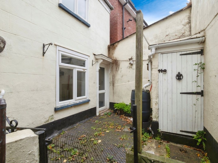 York Cottages, 3 York Road, Exeter, Devon, EX4 6QT