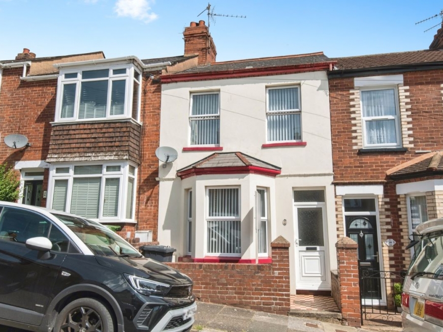 32 Holland Road, Exeter, Devon, EX2 9BX