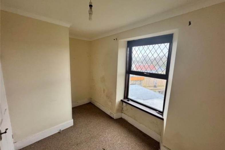 39 Vyvyan Street, Camborne, Cornwall TR14 8AS