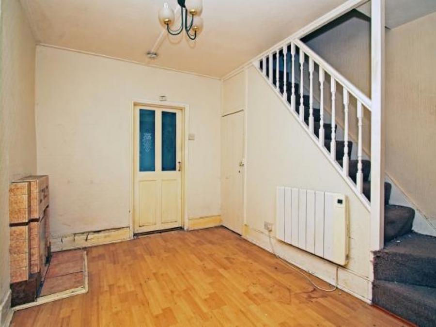 39 Vyvyan Street, Camborne, Cornwall