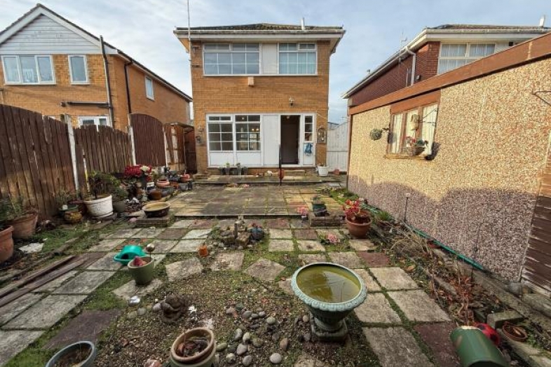 3 Bowling Green Close, Southport, Merseyside PR8 6ET