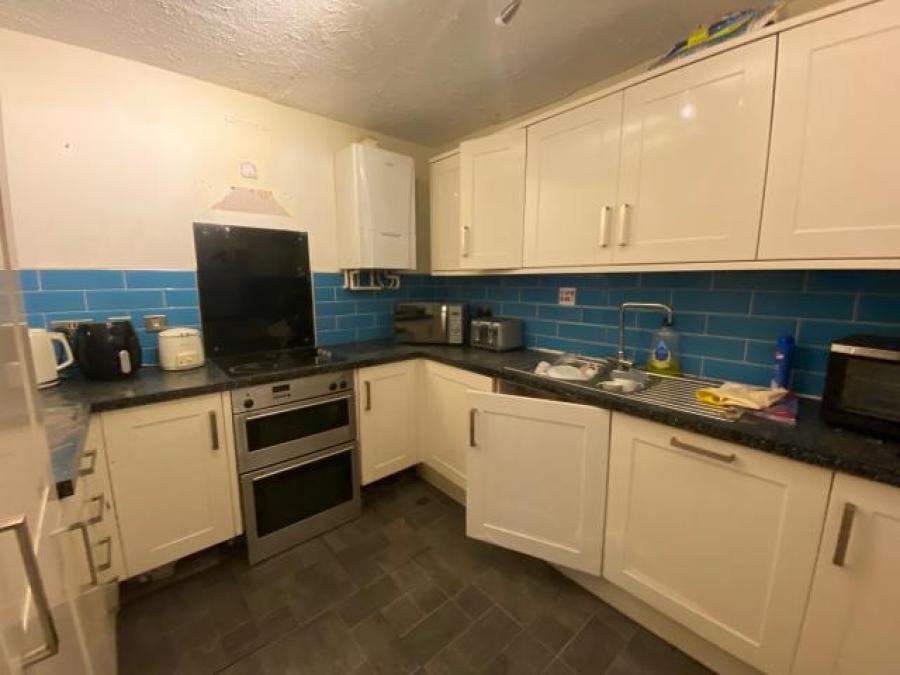 70 Warbro Road & The Garden Flat, Torquay