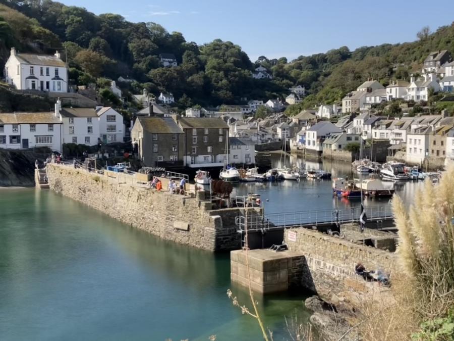 Pedyr's Bake House, 4 Fore Street, Polperro, Looe, Cornwall