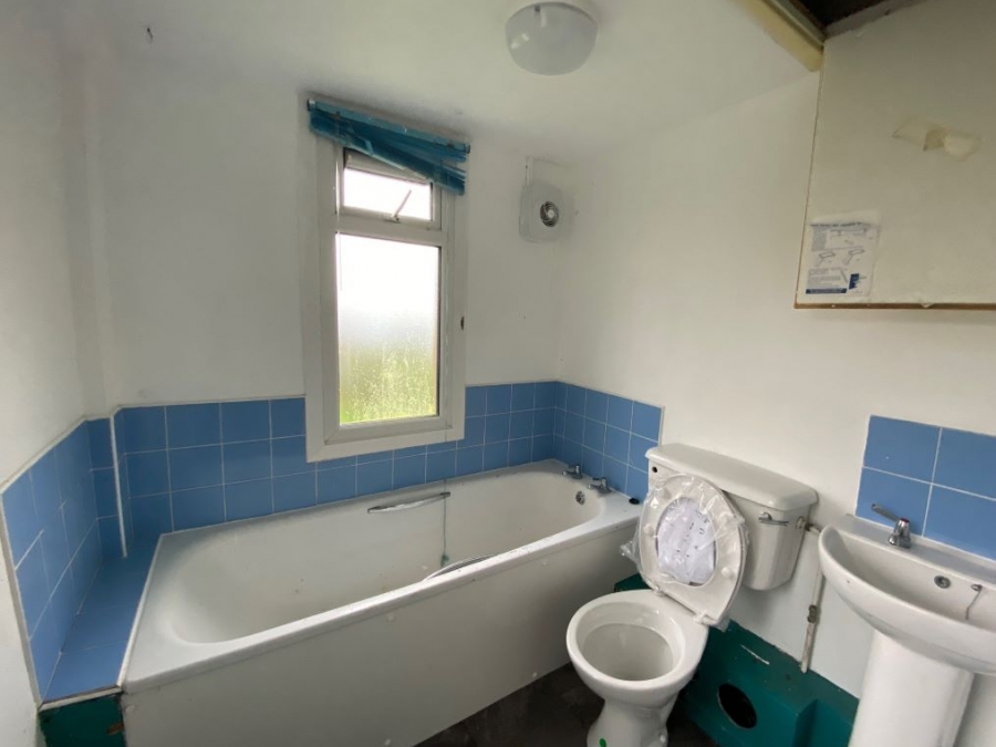 10 Chywoone Place, Newlyn, Penzance, Cornwall, TR18 5NW