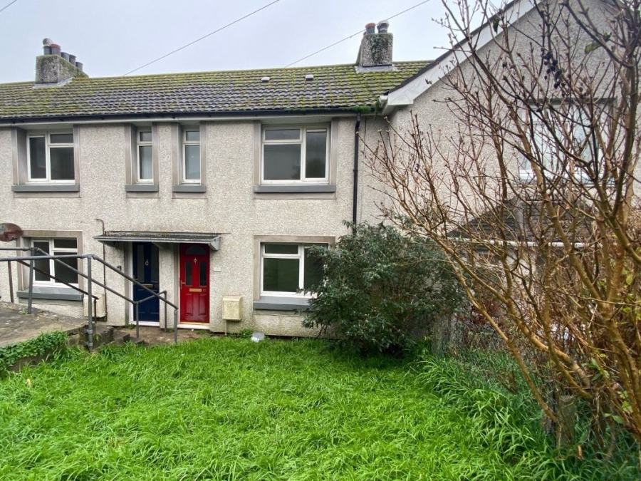 11 Chywoone Place, Newlyn, Penzance, Cornwall, TR18 5NW
