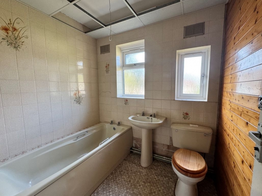 16 Western Avenue, Speke, Liverpool, Merseyside, L24 3UR