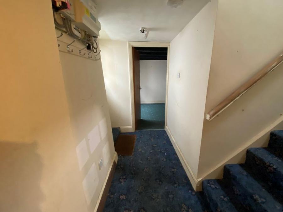 27A Higher Market Street, Penryn, Cornwall, TR10 8EF