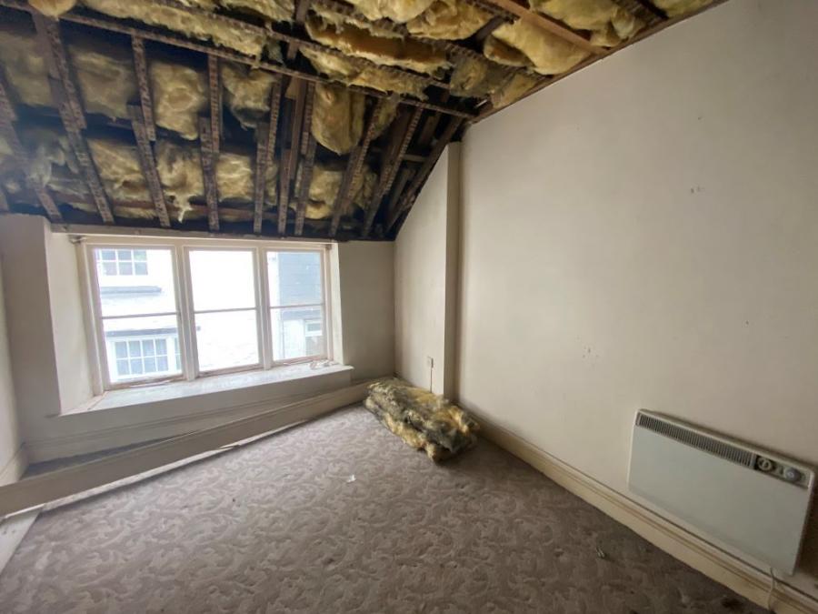 27A Higher Market Street, Penryn, Cornwall, TR10 8EF