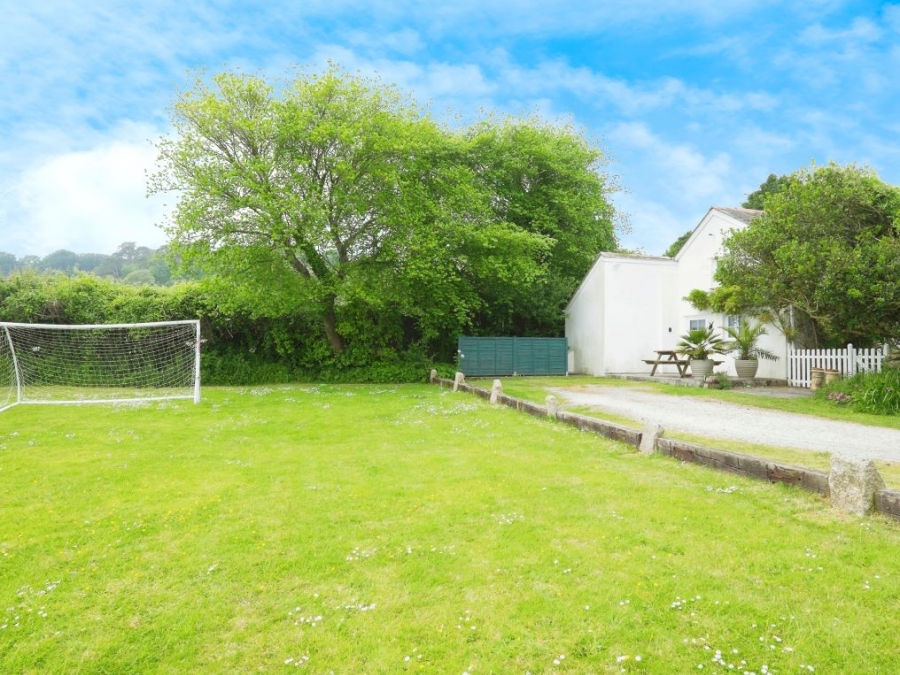 Higher Trenoweth, Longstone, St Ives, Carbis Bay, Cornwall, TR26 3LT