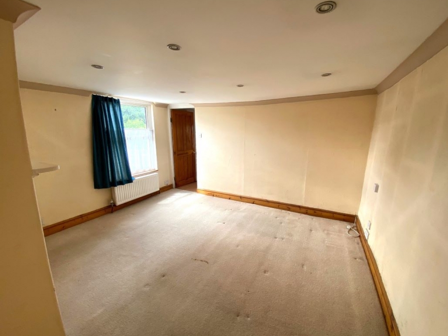 51 Old Exeter Road, Newton Abbot, Devon, TQ12 2NH