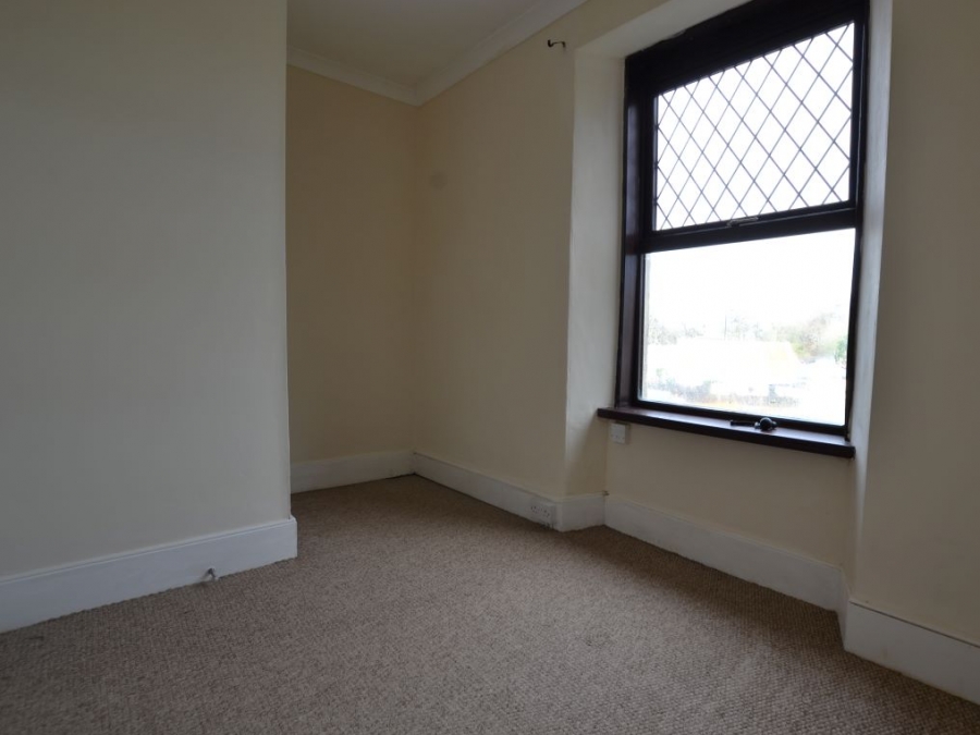 39 Vyvyan Street, Camborne, Cornwall, TR14 8AS