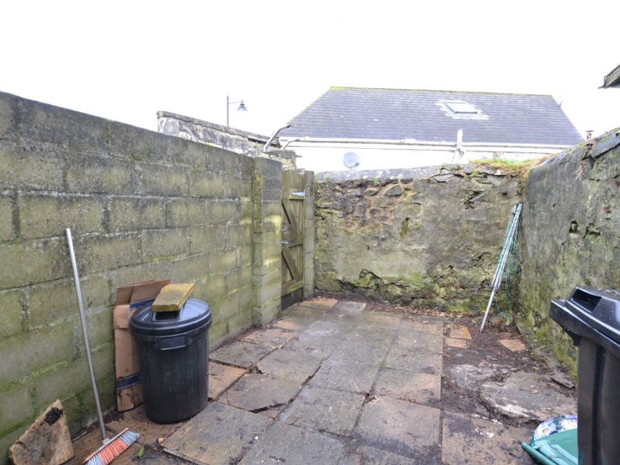 39 Vyvyan Street, Camborne, Cornwall, TR14 8AS