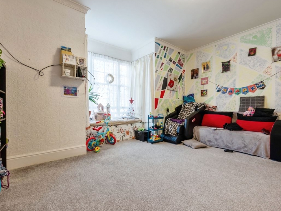 1 Cheltenham Place, Newquay, Cornwall, TR7 1BA