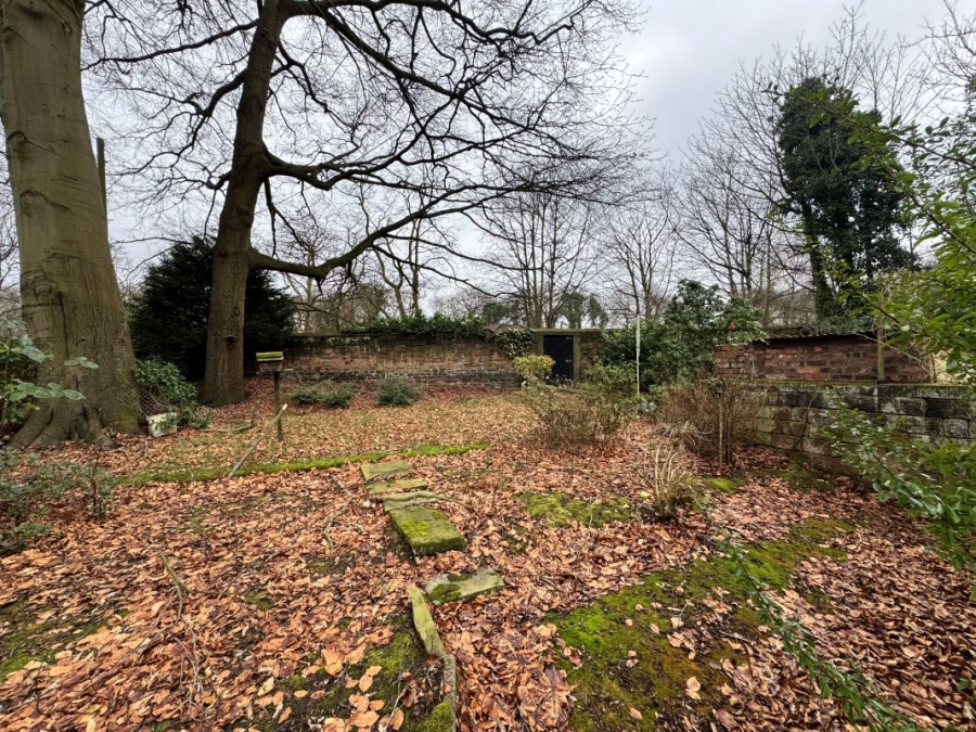 Allerton Tower Lodge, Woolton Road, Woolton, Liverpool, Liverpool, L25 7UL