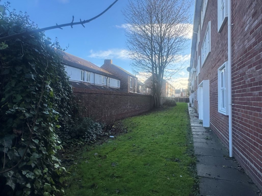 Flat 35, 35 Holland Street, Liverpool, Merseyside, L7 0JG