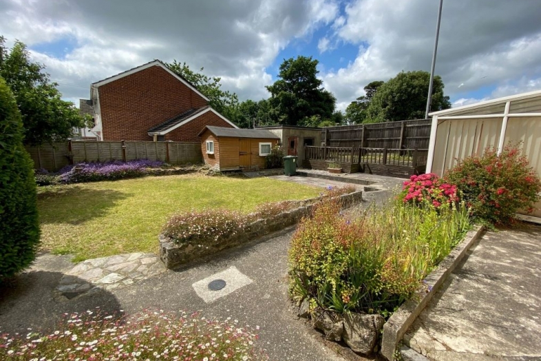 51 Old Exeter Road, Newton Abbot, Devon, TQ12 2NH TQ12 2NH