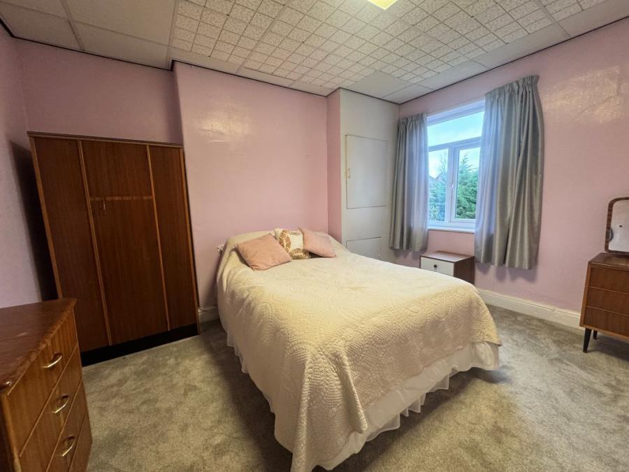 5 Cambridge Drive, Crosby, Liverpool, Merseyside, L23 7UB