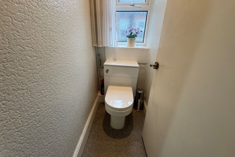 5 Cambridge Drive, Crosby, Liverpool, Merseyside, L23 7UB L23 7UB