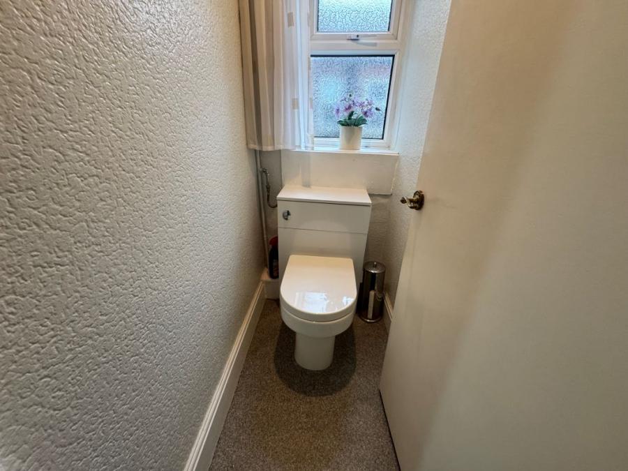 5 Cambridge Drive, Crosby, Liverpool, Merseyside, L23 7UB