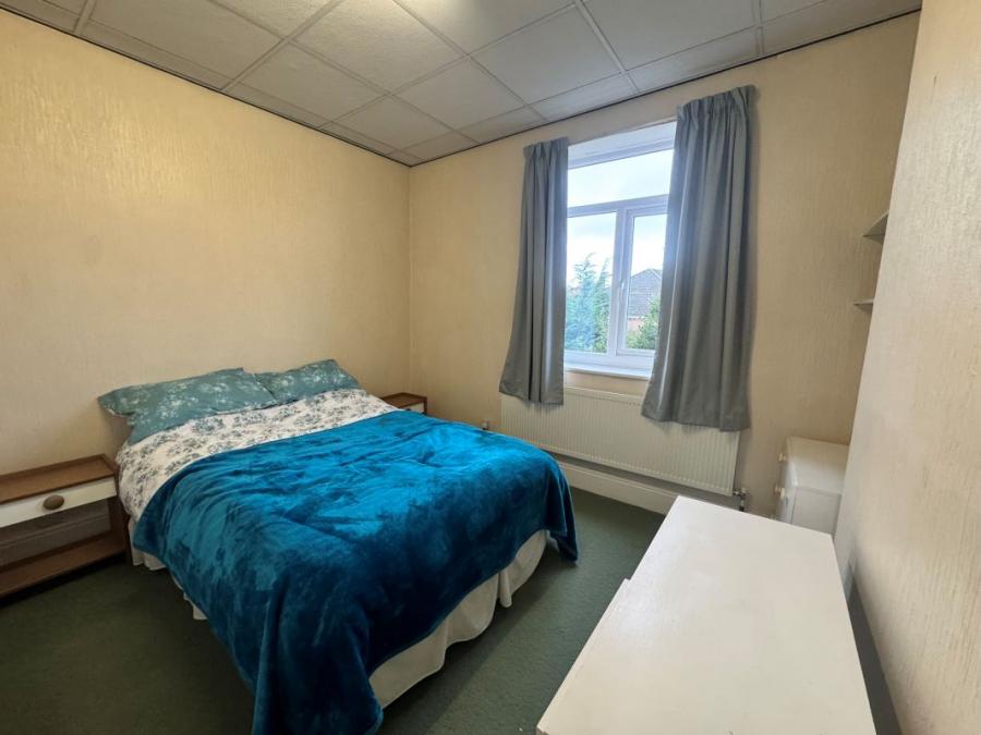 5 Cambridge Drive, Crosby, Liverpool, Merseyside, L23 7UB