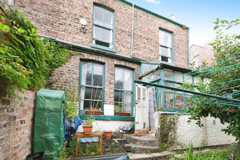 9 Belmont Drive, Liverpool, Merseyside, L6 7UW L6 7UW