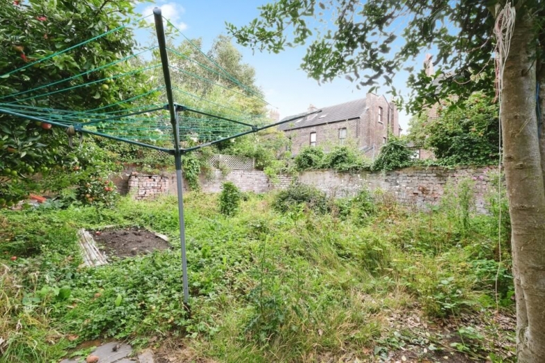 9 Belmont Drive, Liverpool, Merseyside, L6 7UW L6 7UW