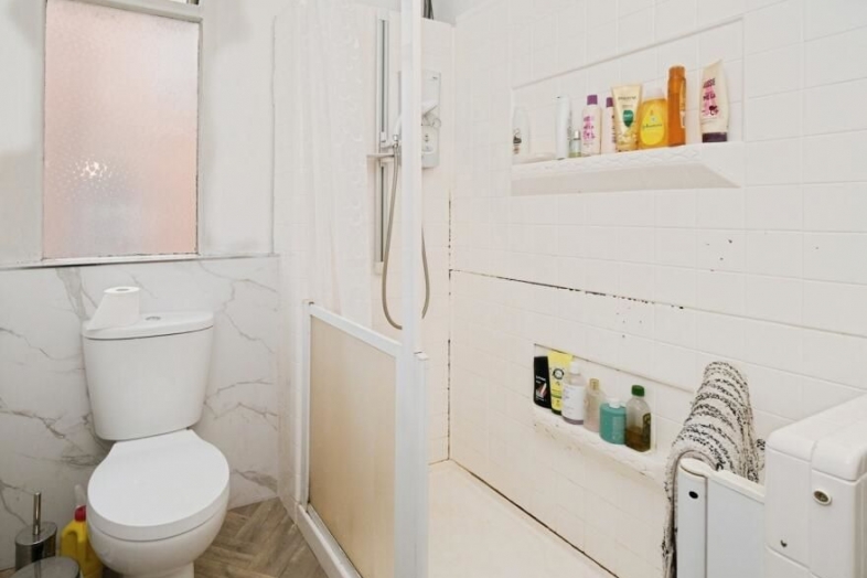 9 Belmont Drive, Liverpool, Merseyside, L6 7UW L6 7UW