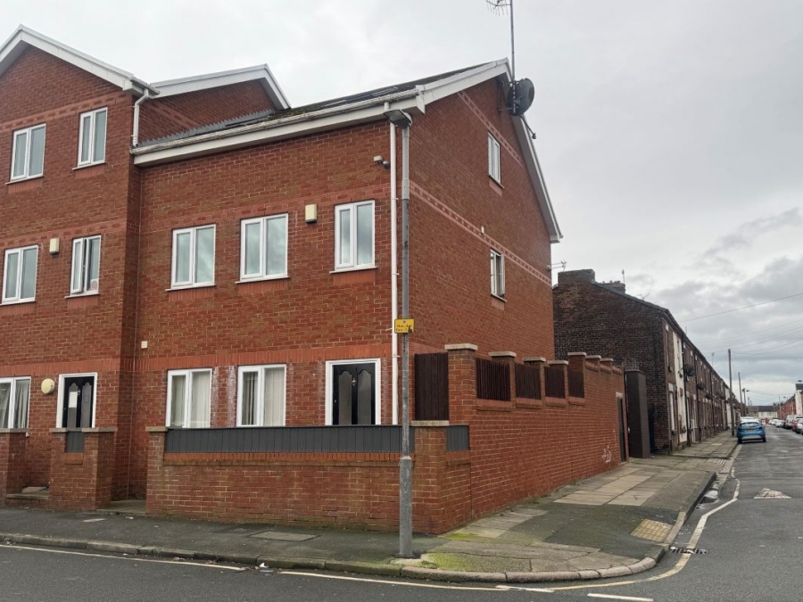71 Window Lane, Liverpool, Merseyside, L19 8EJ