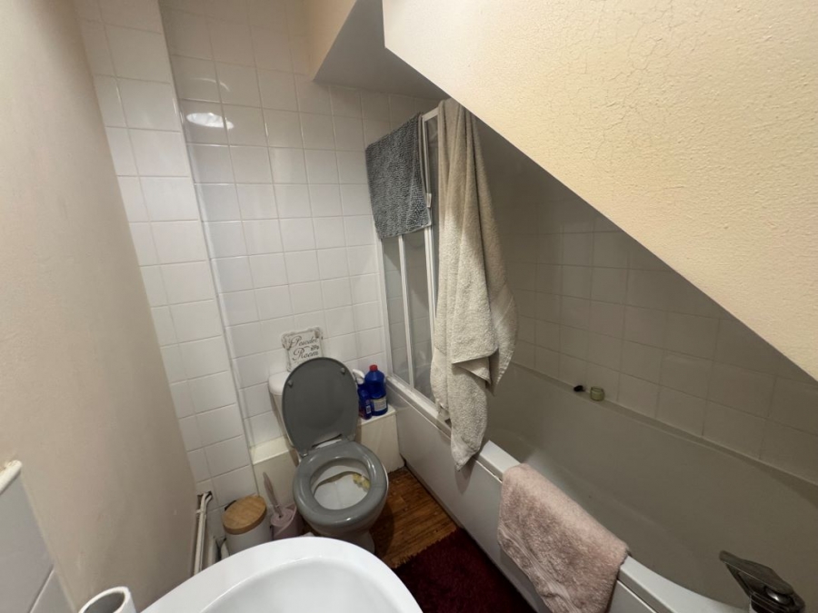 71 Window Lane, Liverpool, Merseyside, L19 8EJ