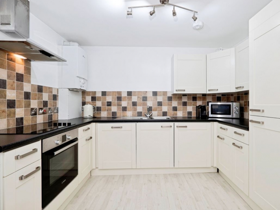 8 Lescudjack Heights, Pendennis Place, Penzance, Cornwall, TR18 2FA