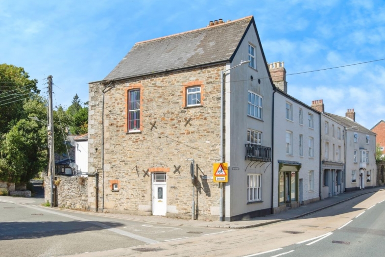 Rudge House, Queen Street, Lostwithiel, Cornwall, PL22 0AB PL22 0AB