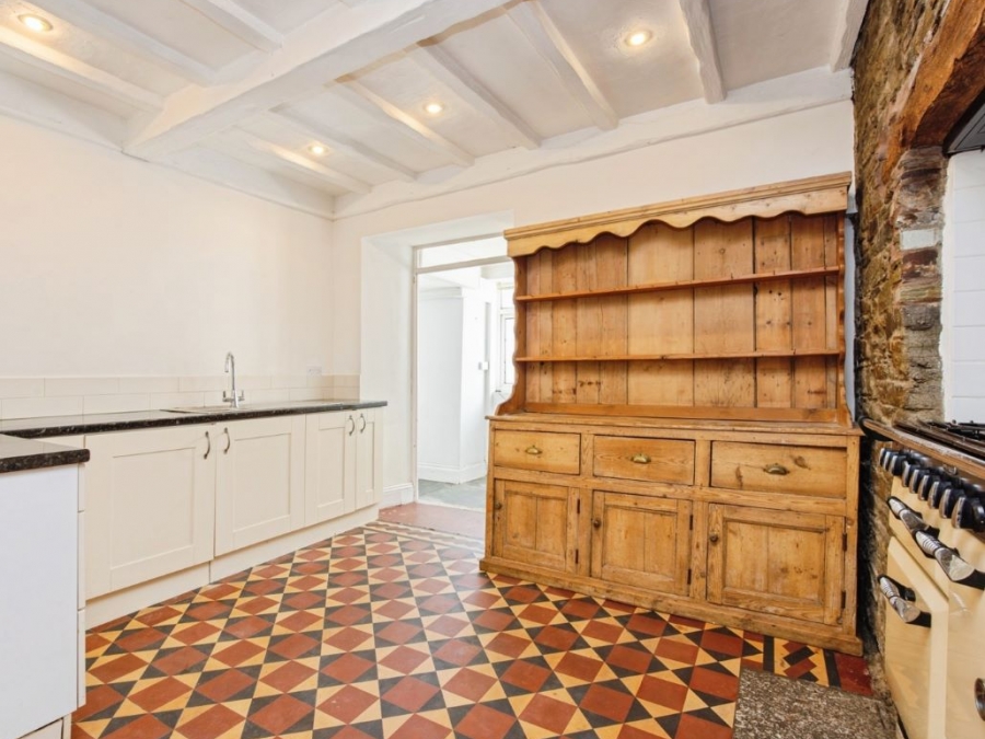 Rudge House, Queen Street, Lostwithiel, Cornwall, PL22 0AB