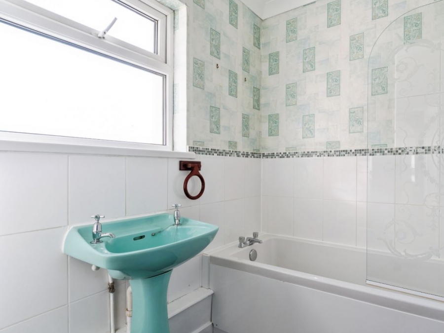 Upper Fairholme, Perranuthnoe, Penzance, Cornwall, TR20 9LZ