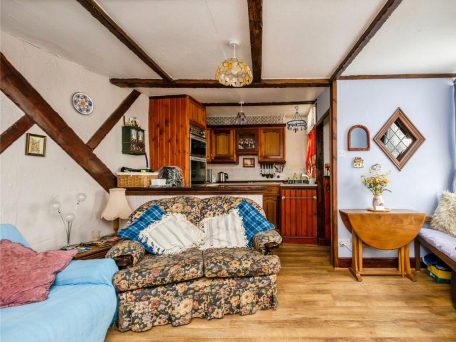 23 Brook Street, Dawlish, Devon, EX7 9AE