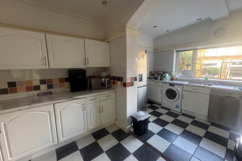 41 Kremlin Drive, Liverpool, Merseyside, L13 7BU L13 7BU